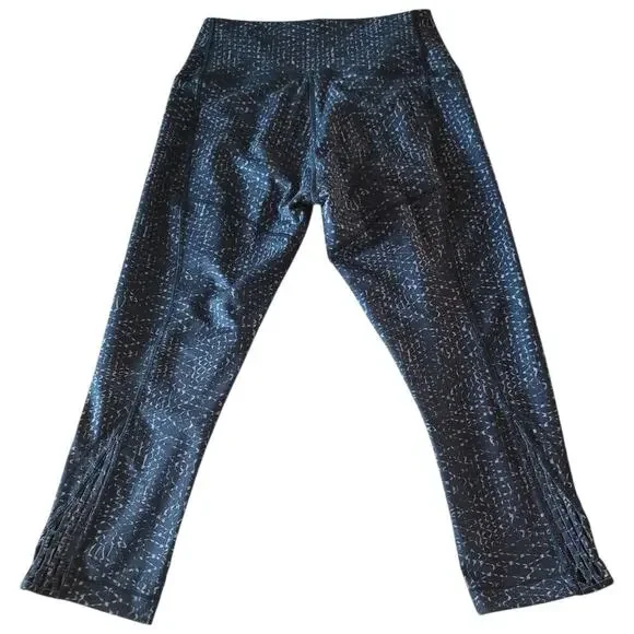 Lululemon True Self Crop II Samba Snake Battleship Black Leggings,  Yoga Pilates - Picture 8 of 16